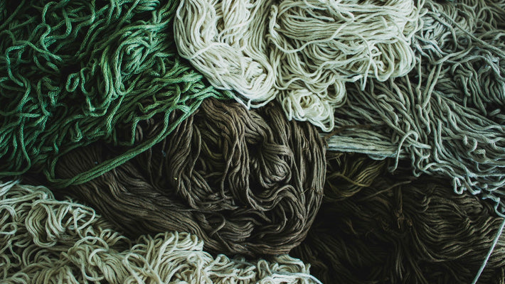 Knittable yarn battery uses seawater to light up fishing nets, life jackets